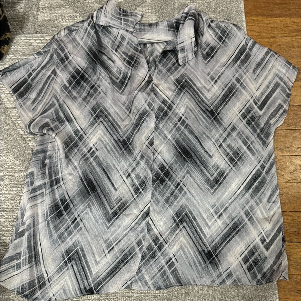 Vince camuto top
